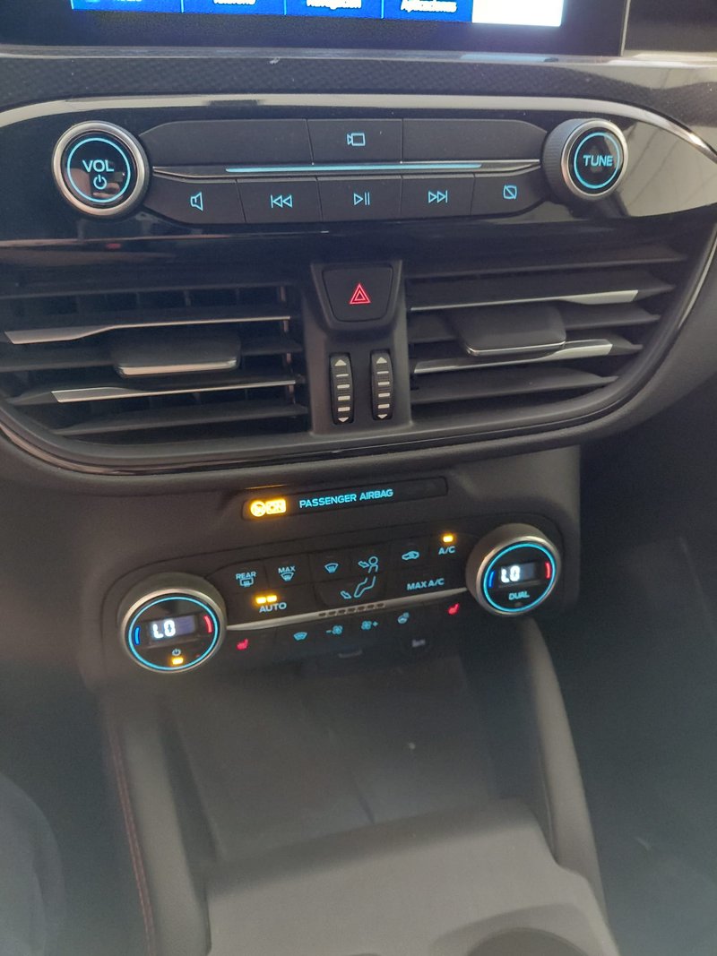 Ford Kuga 2022, foto 21