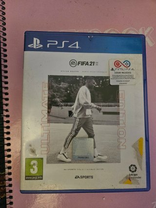 FIFA 21 Ultimate Edition (PS4)