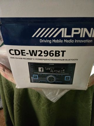 Alpine CDE-W296BT Autorradio 2Din