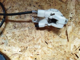 Frenos Hidráulicos Shimano Delantero y Trasero