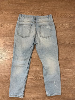 Pantalón Vaquero Roto Zara