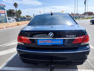 BMW 740i V8 4.0 GASOLINA 306 CV 2007 230.000 KM