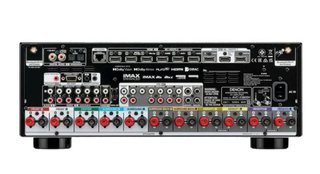 Receptor AV Denon AVC-X3800H con cuatro meses