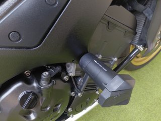 YAMAHA FZ1