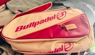 Paletero Bullpadel Rosa