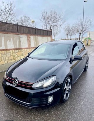 Volkswagen Golf VI