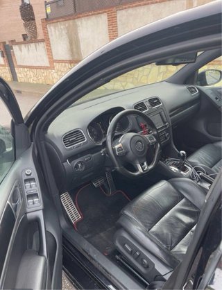 Volkswagen Golf VI