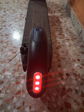Patinete Eléctrico Cecotec Bongo