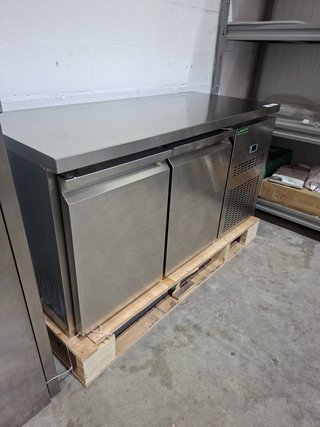 OFERTA NUEVA, Mesa Fría/Bajo Mostrador