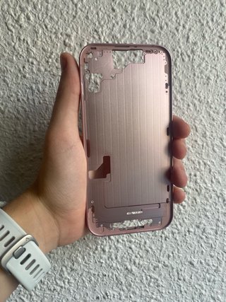 Chasis iPhone 15 Rosa