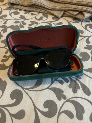 Gafas de sol Gucci negras