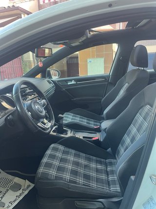 Volkswagen Golf 2013