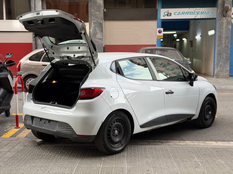 Renault Clio 2016, foto 18
