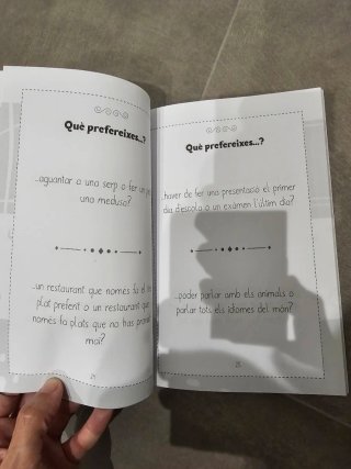 Què Prefereixes? Joc De Preguntes Per A Tota La...