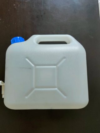 Garrafa 5L Plástico con Grifo Homologada