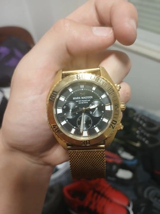 Reloj Mark Maddox Dorado y Negro