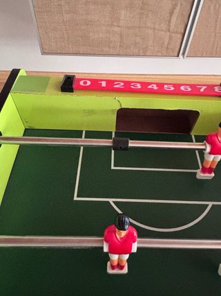Futbolín de madera para niños