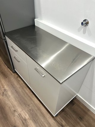 Mueble auxiliar de cocina con ruedas