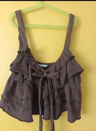 Blusa Zara volantes lazo marrón