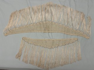 Mantones de crochet con flecos
