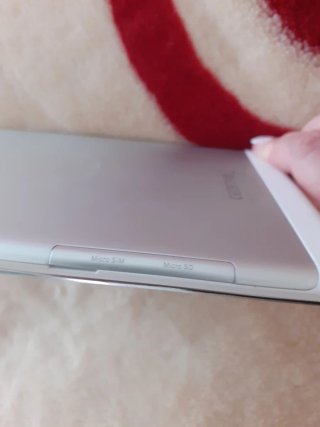 Tablet Huawei Blanca sin cargador