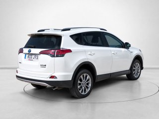 Toyota Rav4 2.5l hybrid Advance 2WD 145 kW (197 CV)