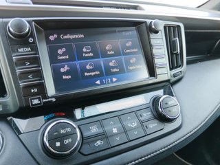 Toyota Rav4 2.5l hybrid Advance 2WD 145 kW (197 CV)
