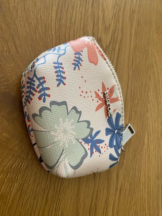 Monedero Parfois floral