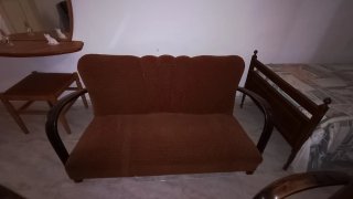 Divanetto anni '50/'60 tessuto e legno