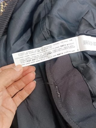 Chaqueta de lentejuelas de Zara talla S