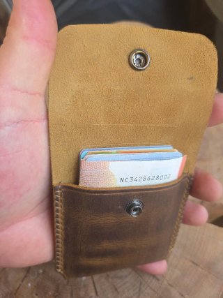 Cartera Artesanal de Piel