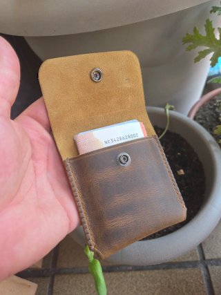 Cartera Artesanal de Piel