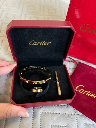 Pulsera Love Cartier de Diamantes acero inoxidable