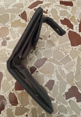 Portafoglio Pure in canapa grigio