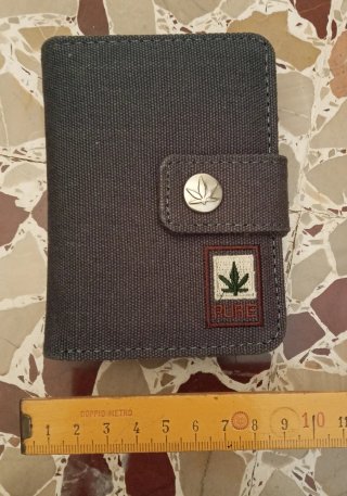 Portafoglio Pure in canapa grigio