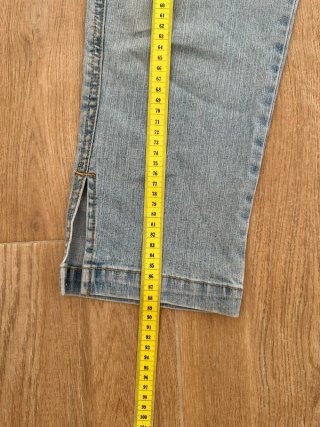 Pantalon Levi's Azul Claro Clasic Capri | Talla L
