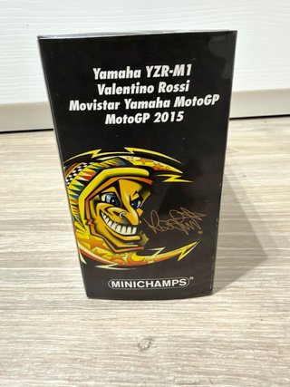 Yamaha YZR M1 Valentino Rossi 2015