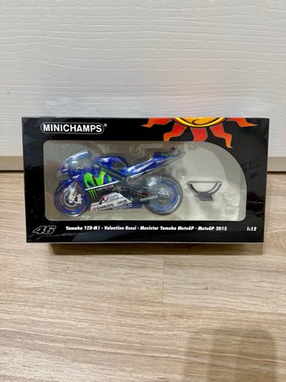 Yamaha YZR M1 Valentino Rossi 2015