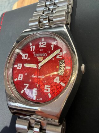 Reloj Seiko 5 Vintage Rojo original