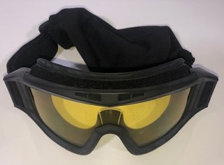 Gafas de protección resistentes a impactos