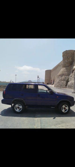 Nissan Terrano II 1995