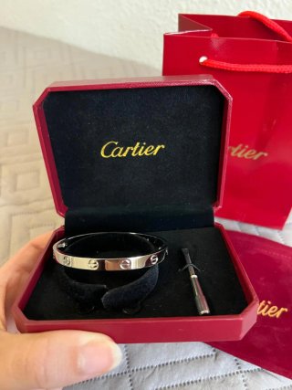 Pulsera Estilo Love Cartier de Acero Inoxidable