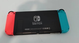 Nintendo Switch con accesorios