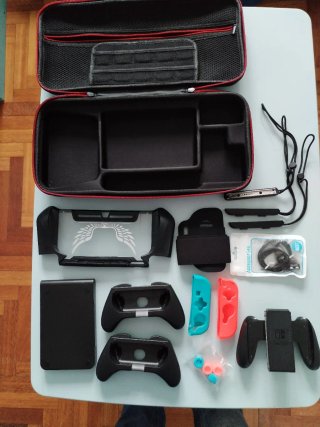 Nintendo Switch con accesorios