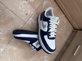 Zapatillas Nike Air Force 1 Blanco y Azul