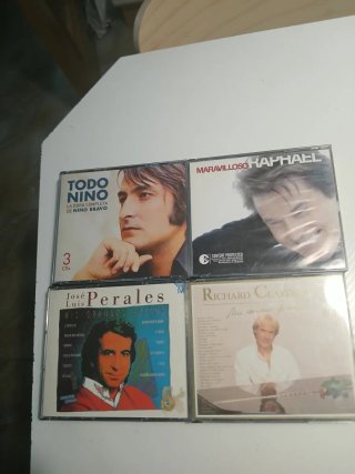 Lote 4 CDs: Nino Bravo, Raphael, Perales, Clayderm