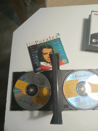 Lote 4 CDs: Nino Bravo, Raphael, Perales, Clayderm