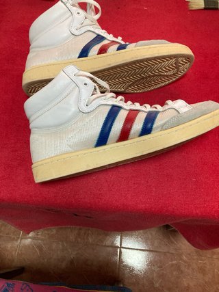 Zapatillas Adidas Americana Hi Retro 45 y obsequio