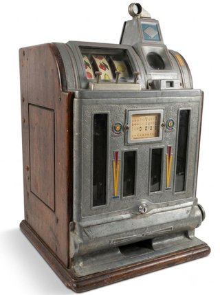 Máquina Tragaperras Antigua Mecánica 1920