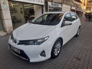 Toyota Auris 1.4 90D BUSINESS